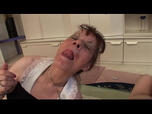 ❤️ Due nonne e un nonno fanno una cosa a tre ️❌ Super pornoal it.drpornofilme.ru ❌❤
